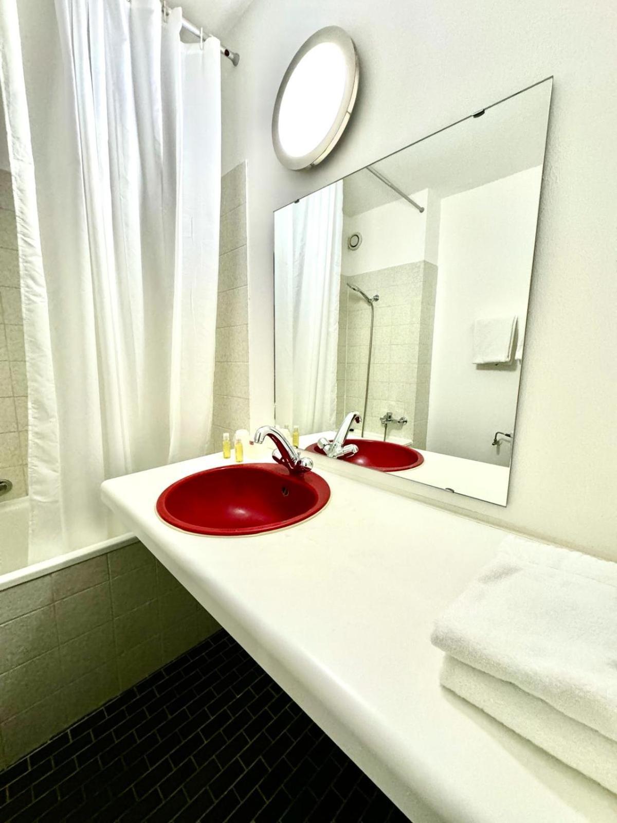 Neuchâtel City Hôtel Ngoại thất bức ảnh