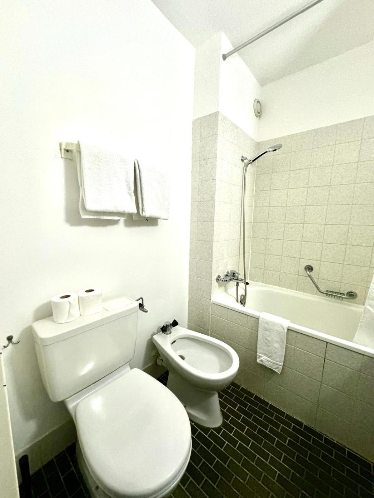 Neuchâtel City Hôtel Ngoại thất bức ảnh