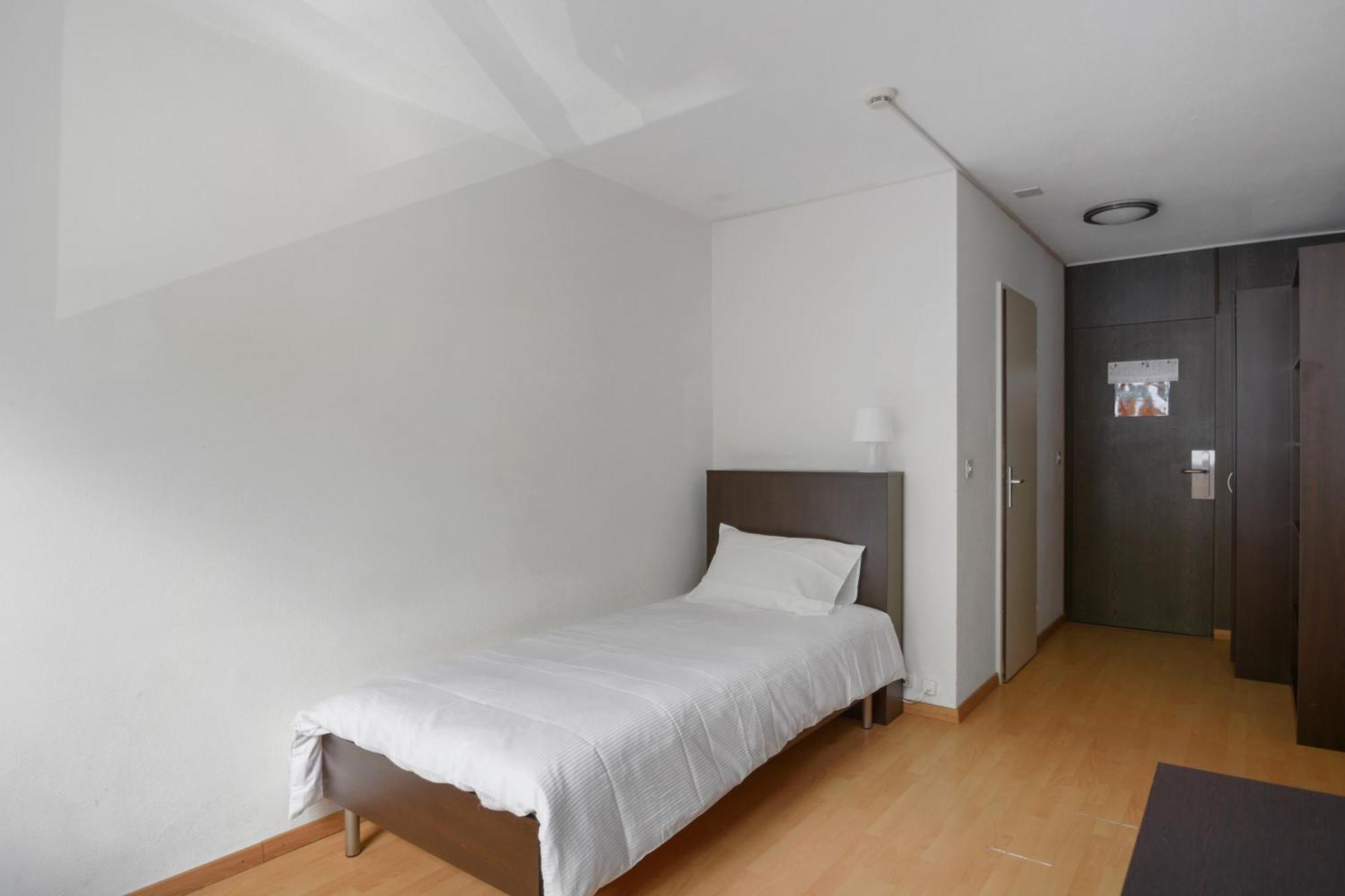 Neuchâtel City Hôtel Phòng bức ảnh