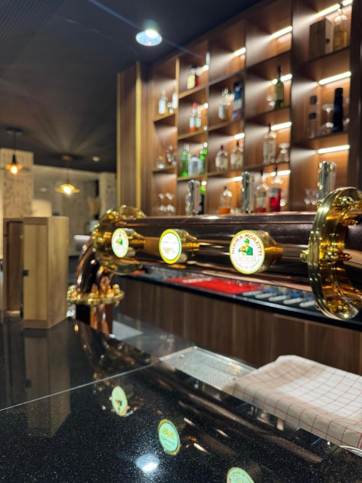 Neuchâtel City Hôtel Ngoại thất bức ảnh