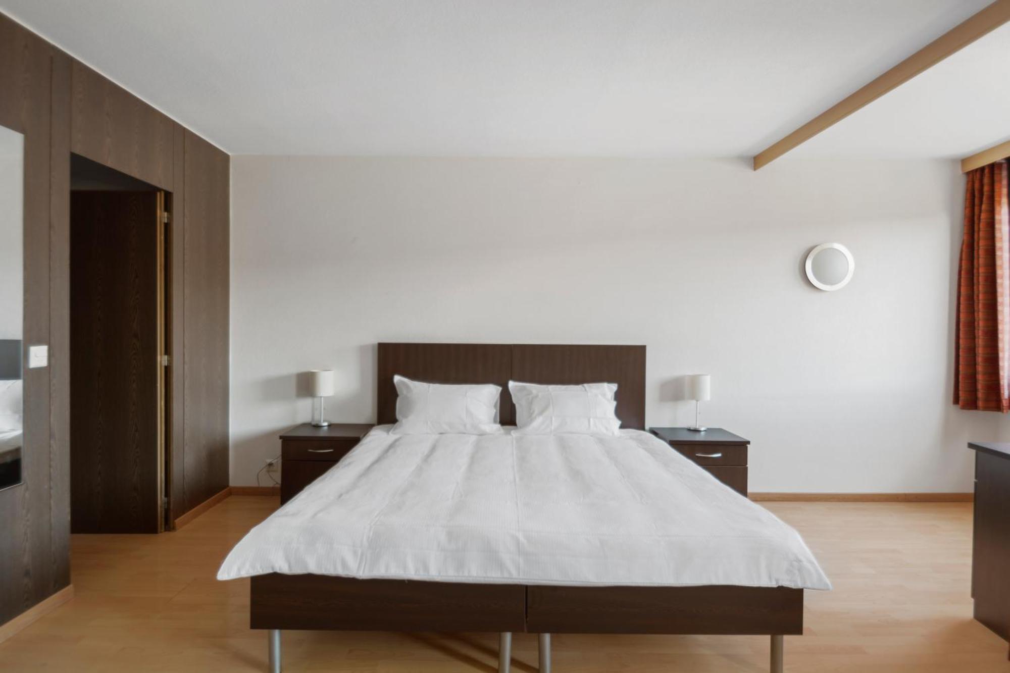 Neuchâtel City Hôtel Ngoại thất bức ảnh